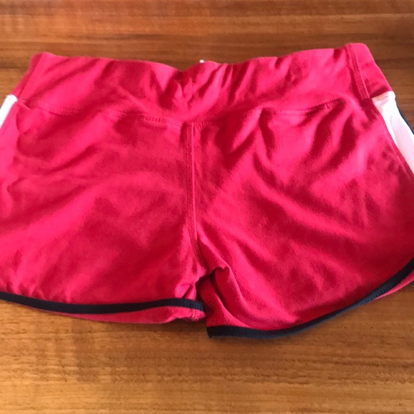 Wisconsin Badger cotton red shorts - Picture 3 of 3